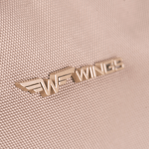 WINGS-SKY001-SKYLARK-PLECAK-DETAL-LOGO.png
