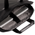 WINGS-VIREO-TORBA-NA-LAPTOP-CZARNA-DETAL-ŚRODEK-Z-LAPTOPEM.png