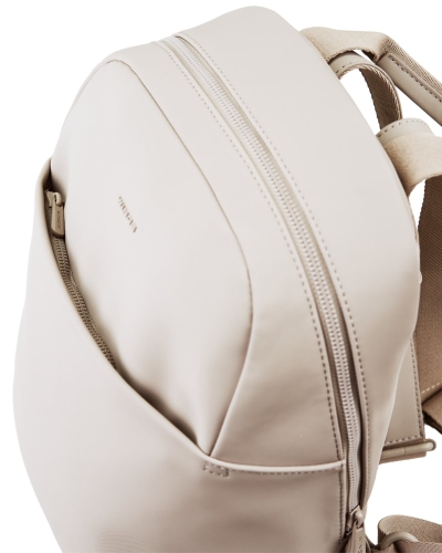 WLL01-BACKPACK-BEIGE-KIESZEN2.jpg